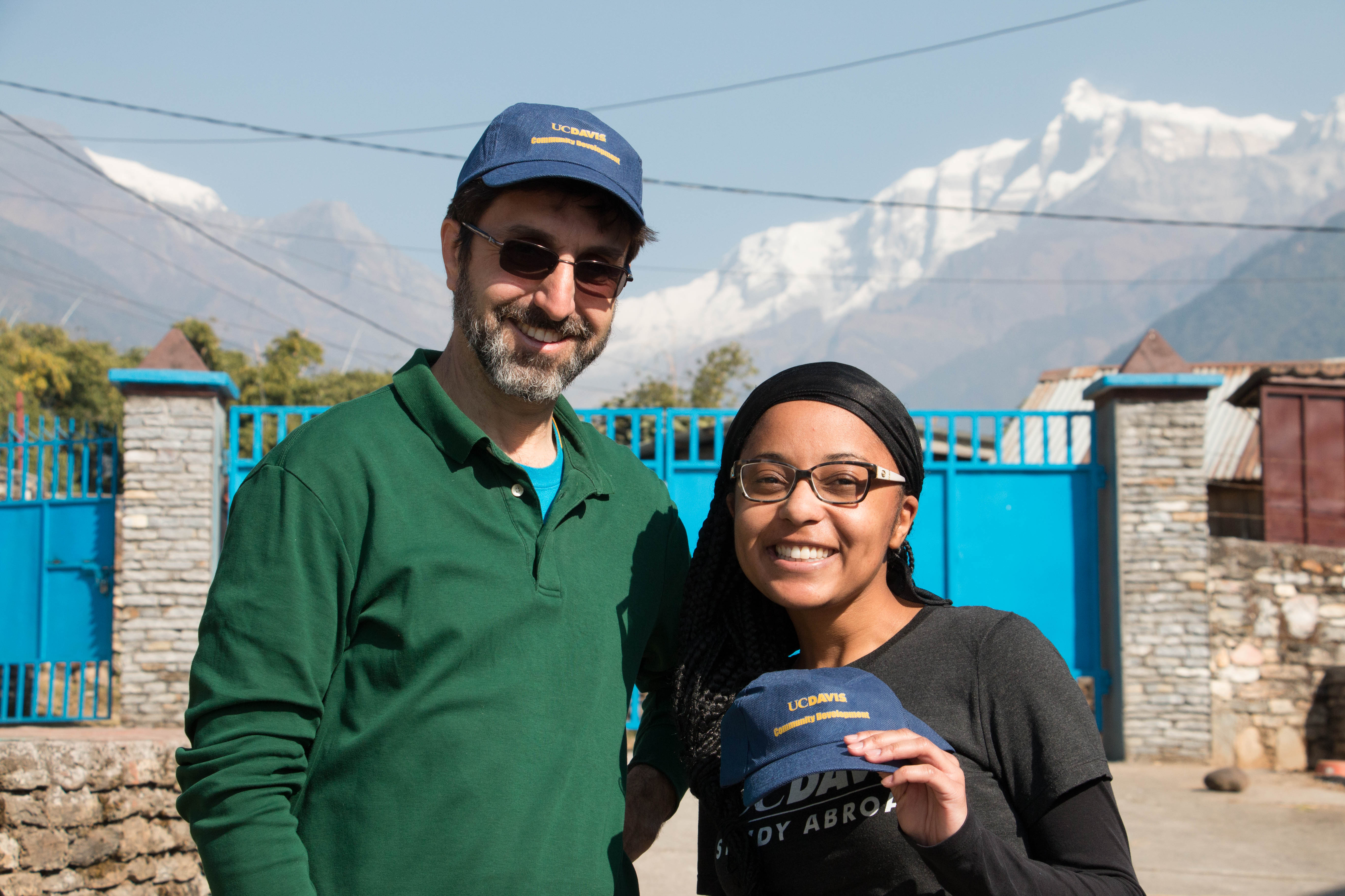 Professor Jonathan London and MS student, Shani Alford in Nepal